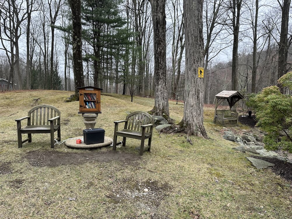A nice place to relax along the trail