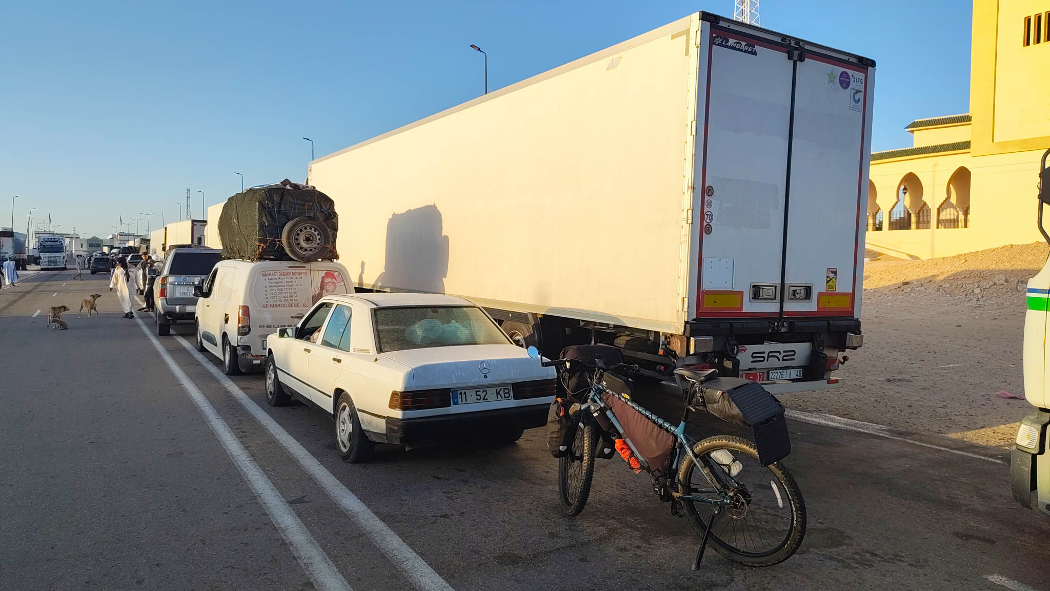 After two thousand plus kilometers, I finally reached my first border crossing of the trip